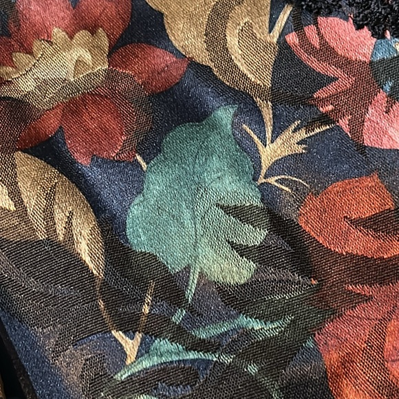 Vintage Nah Nah Collection light silky dark floral jacket blazer lace trim - Picture 2 of 8